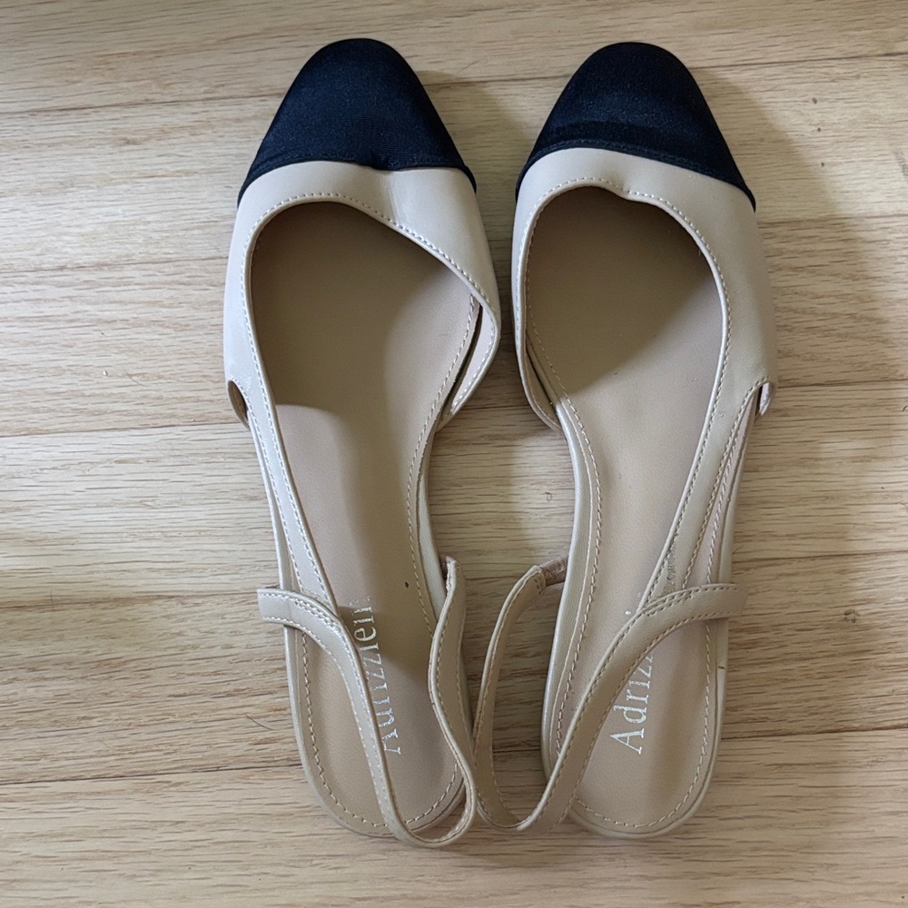 New Women's Beige and Black Slingback Flats